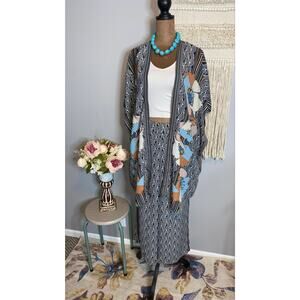 Max Studio London 2 Piece Set M Boho Kimono & Pants Floral Geometric Pockets EUC